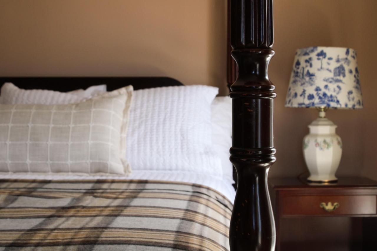 The Cooper'S Inn シェルバーン エクステリア 写真