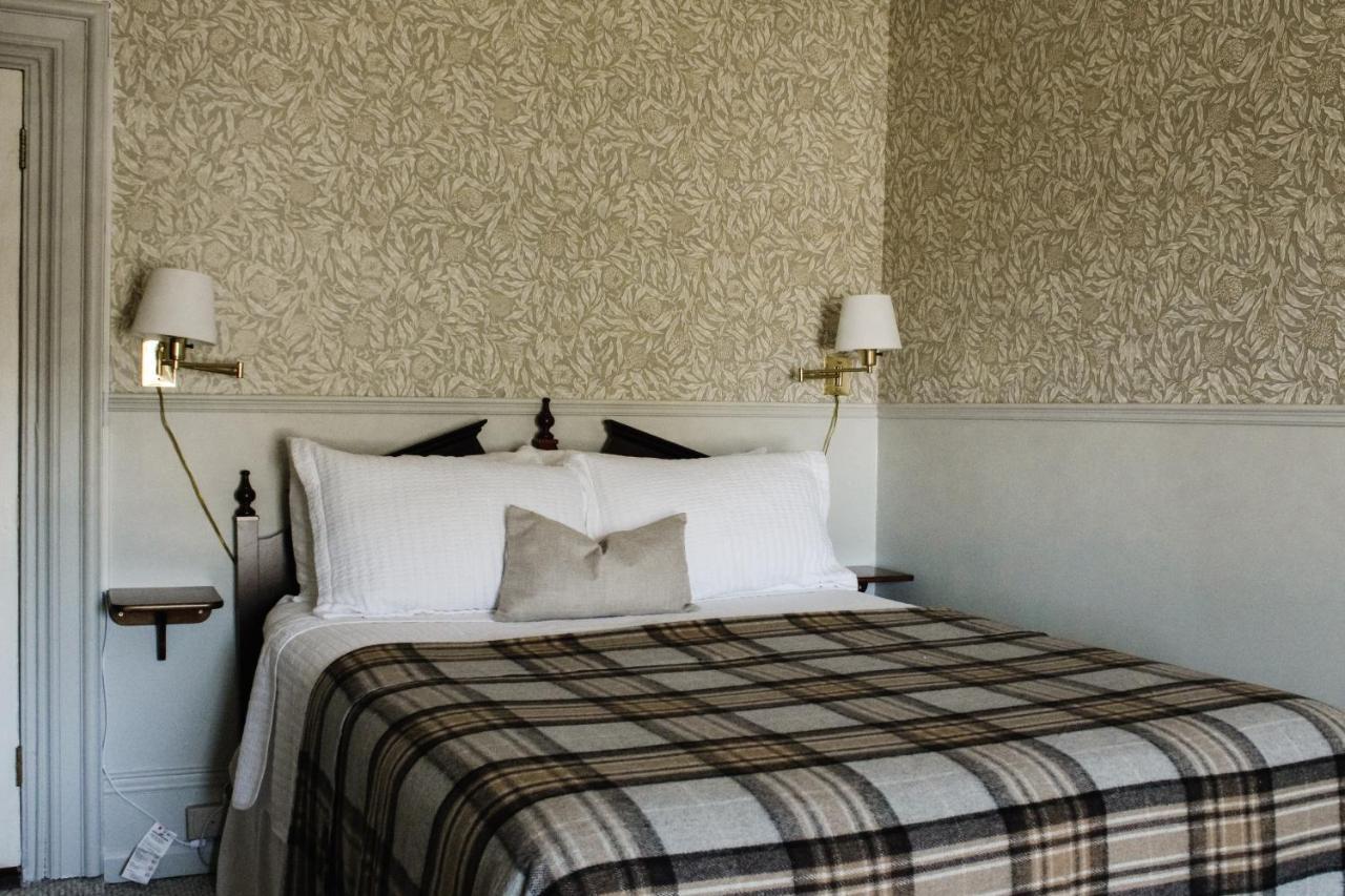 The Cooper'S Inn シェルバーン エクステリア 写真