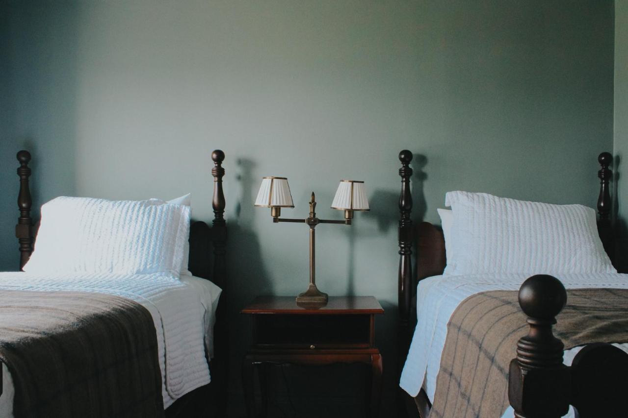 The Cooper'S Inn シェルバーン エクステリア 写真
